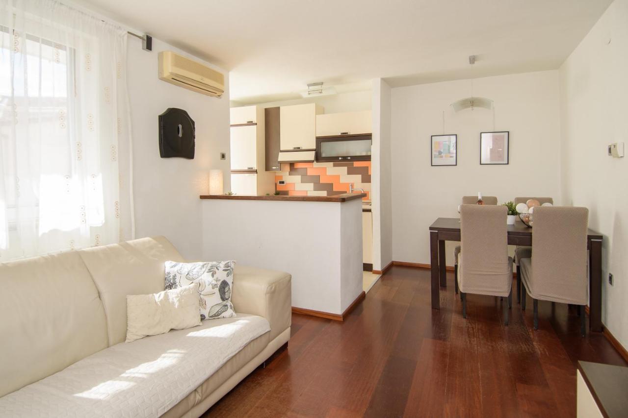 Apartment Stefi 波雷奇 外观 照片